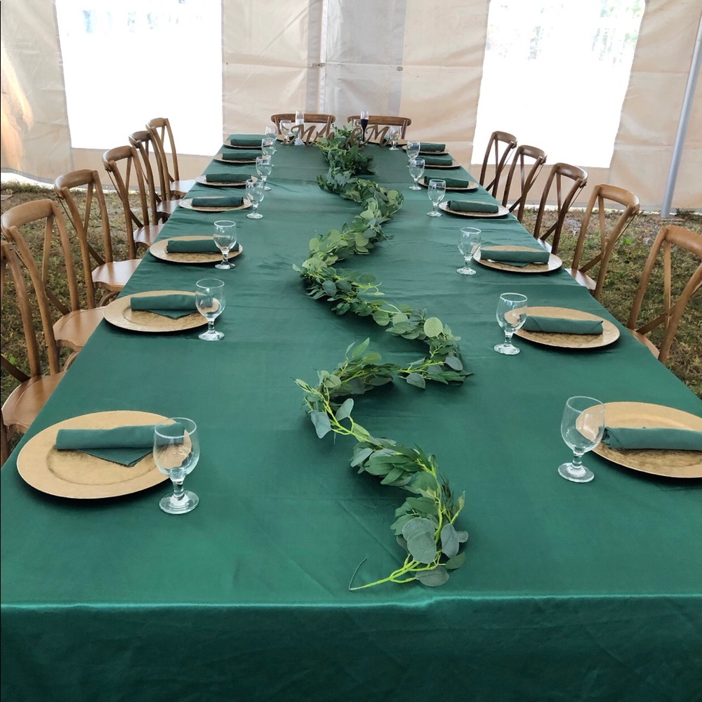 90x156 green satin table cloth